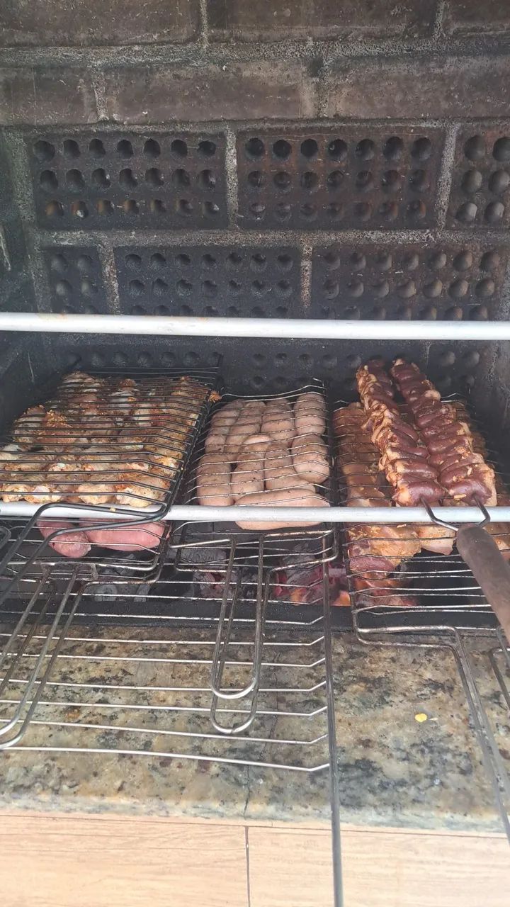 Churrasqueiro profissional  - Foto 2