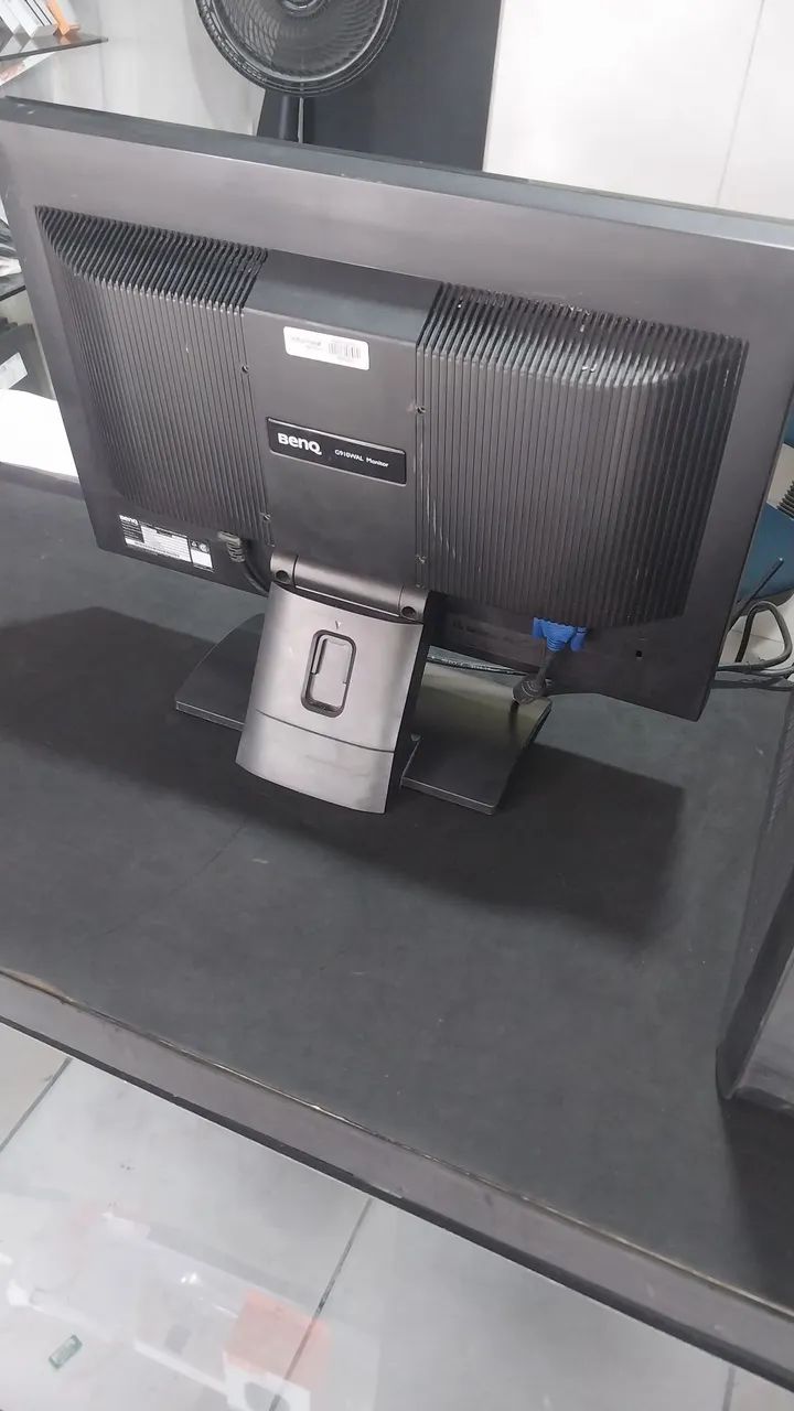 Lindo monitor de 20 polegadas imagens limpas e nítidas sem detalhes  - Foto 3