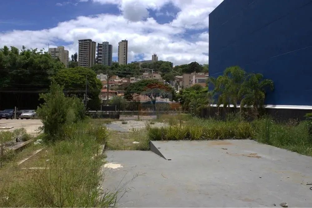 Terreno com 840m². Área livre. - Foto 12