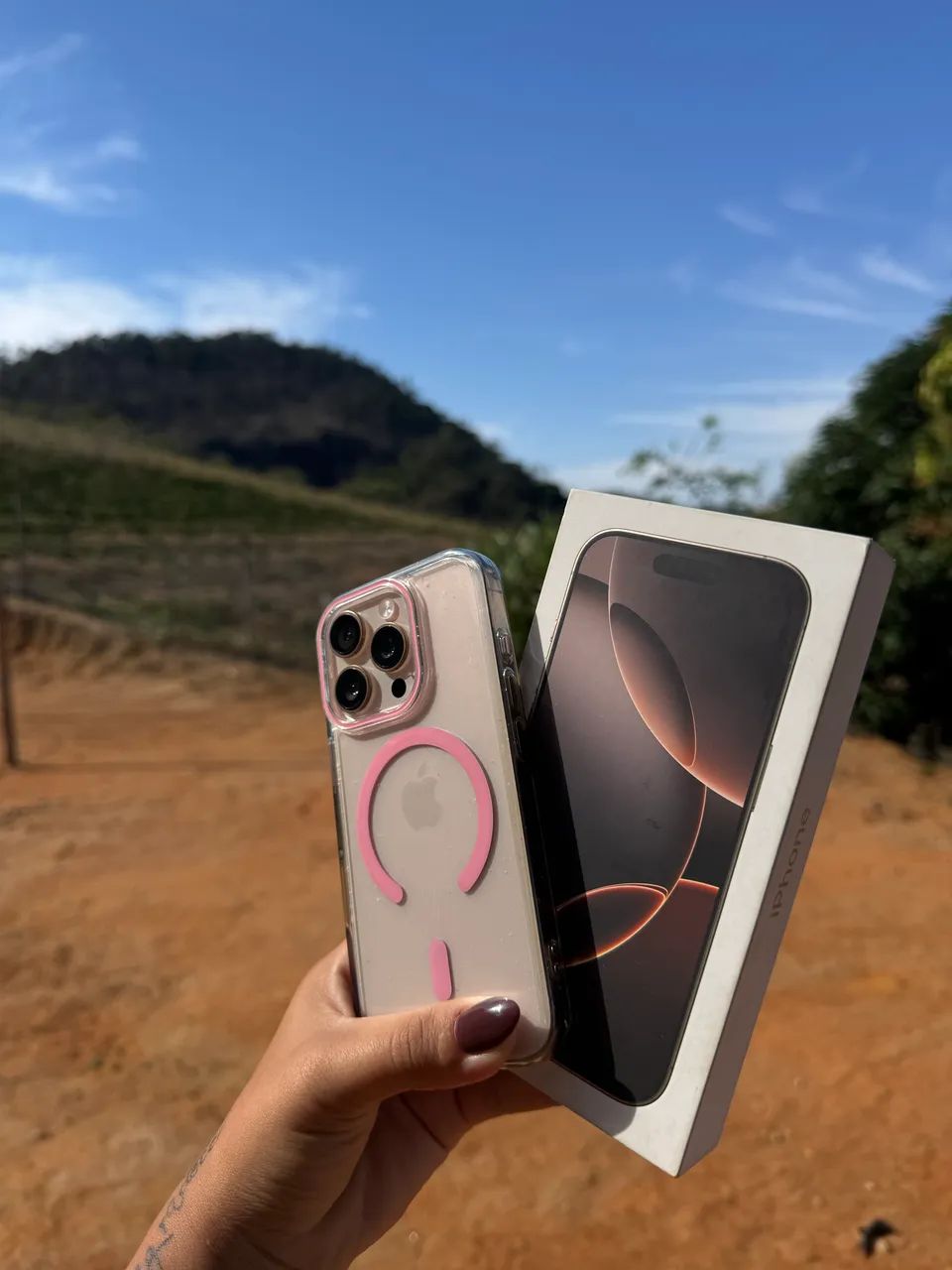 iPhone 16 pro 256gb  - Foto 2