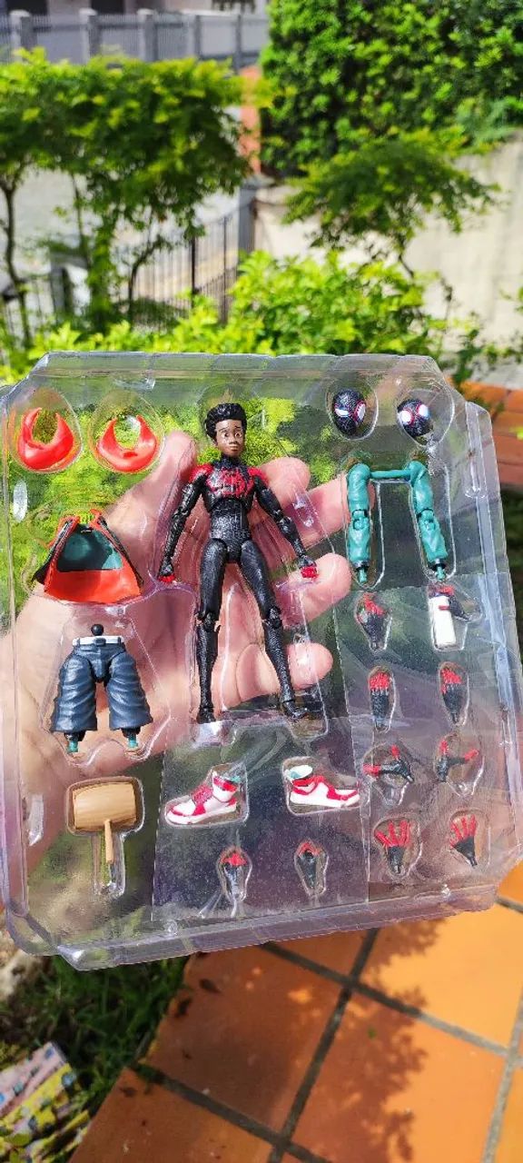 BONECO / ACTION FIGURE MILES MORALES ARANHAVERSO - Foto 5