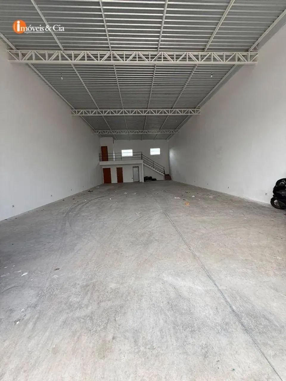 GALPAO NO JD IMPERIAL EM ATIBAIA - Foto 2