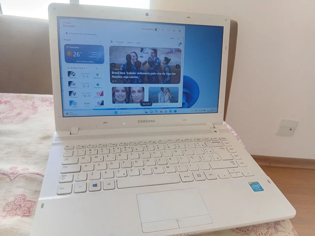 Notebook Sansung branco 