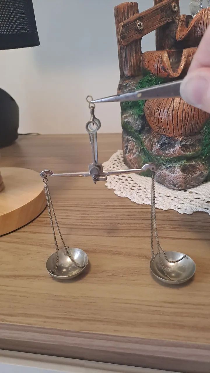 Balança de precisão brilhantes e pedras preciosas  - Foto 6