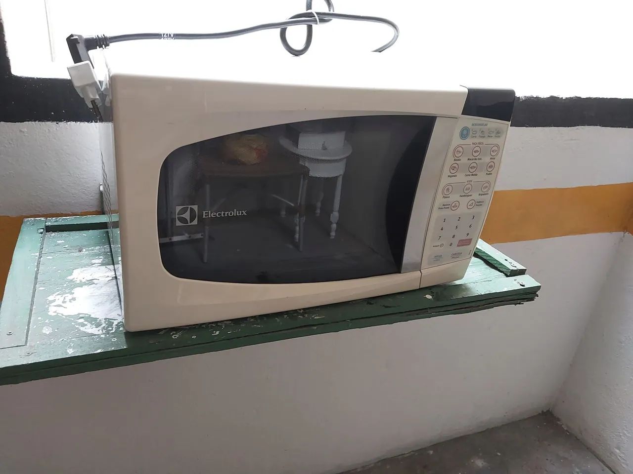 Micro-ondas   22 litros 