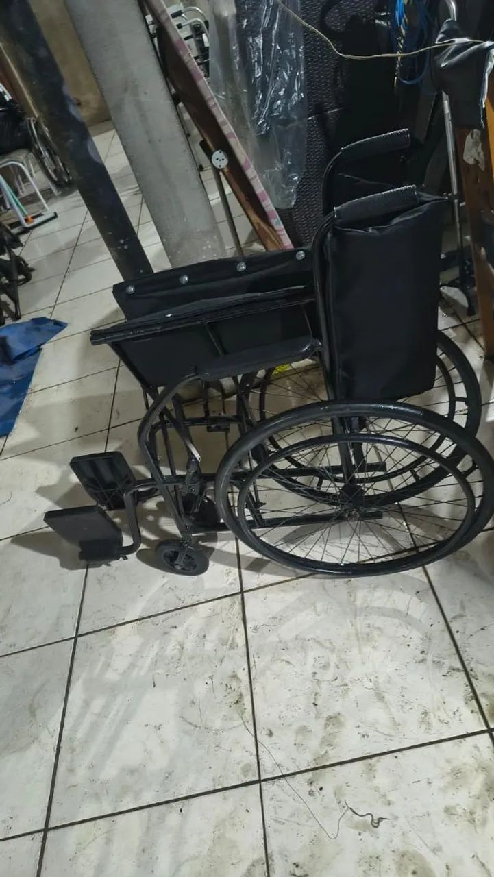 CADEIRA DE RODAS  - Foto 3
