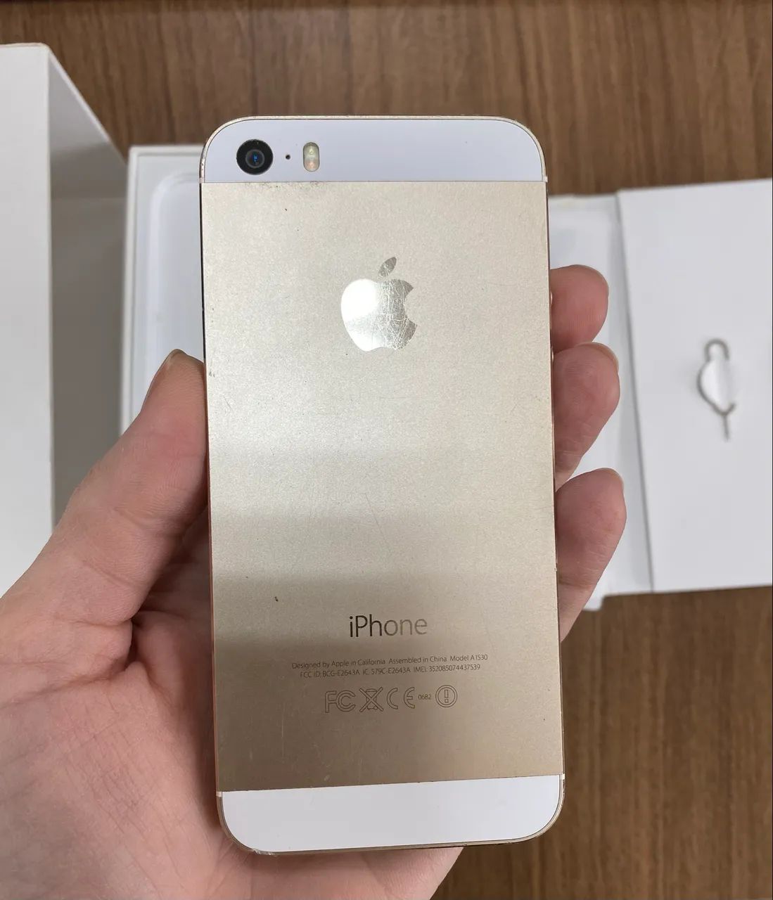 iPhone 5S 64GB Gold com Caixa Original - Foto 4