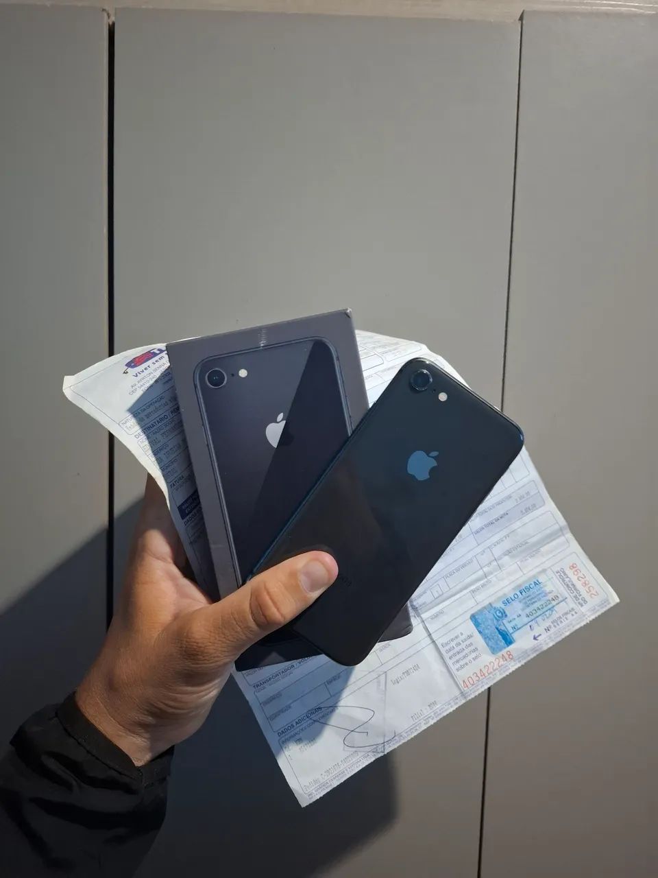 IPHONE 8 CAIXA E NOTA