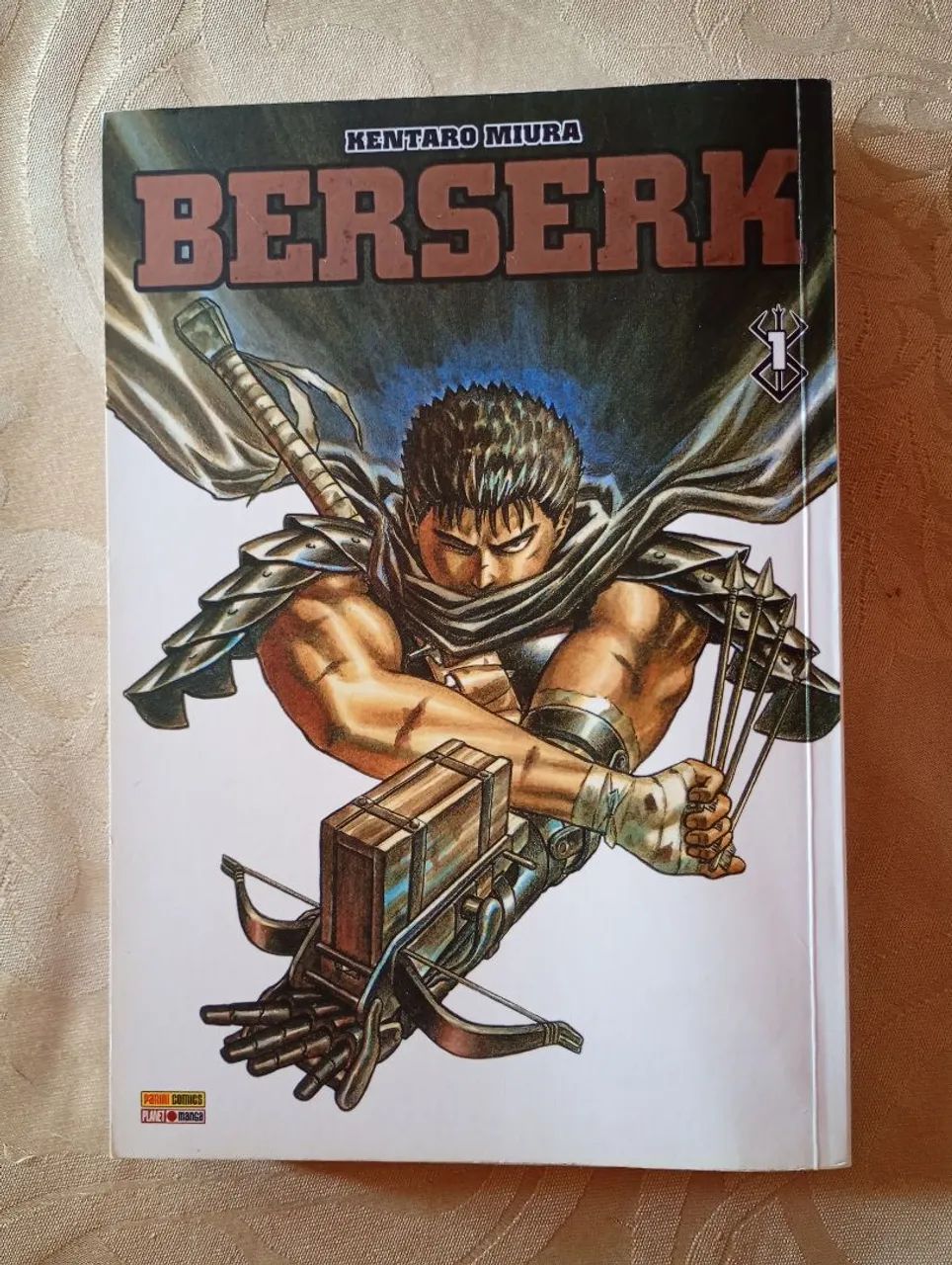 Mangá capítulo 1 Berserk (usado)