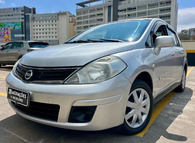 Nissan Tiida TIIDA Sedan 1.8 16V Flex Fuel 4p 2011