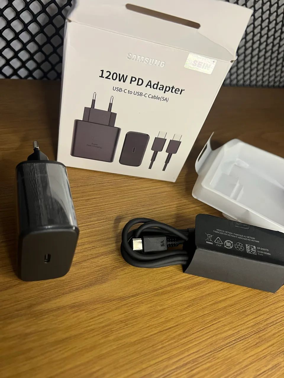 Carregador Samsung 120w Turbo Usb-c Bivolt Tipo C Cor Preto