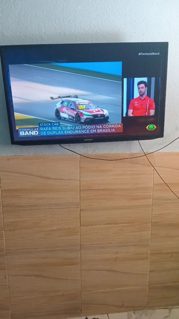 Televisão Samsung funcionado perfeita não é smart!