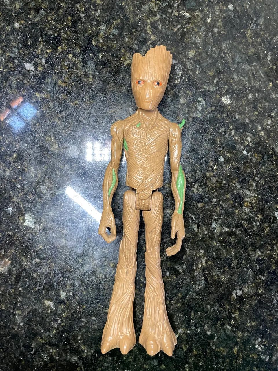 Boneco Groot Marvel Original - Titan Hero Series - Foto 3