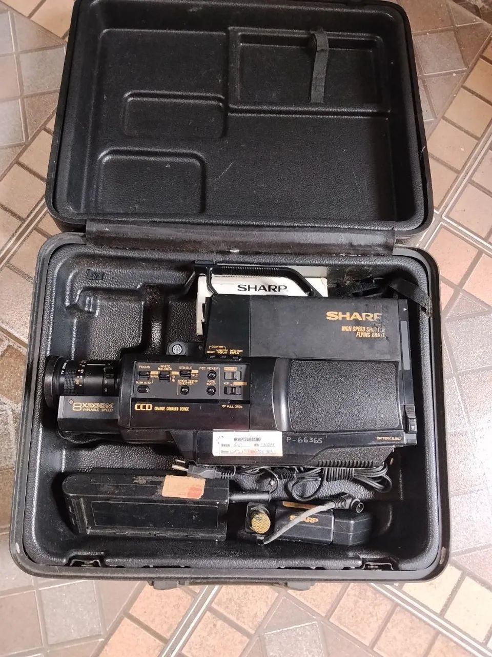 Antiga filmadora Sharp