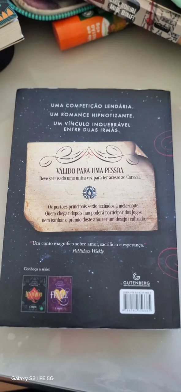 Livro Caraval - Foto 2