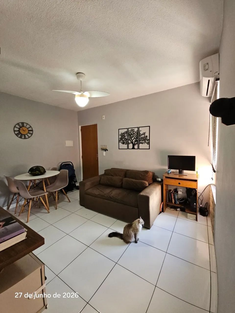 Apartamento Semi mobiliado Vida Nova