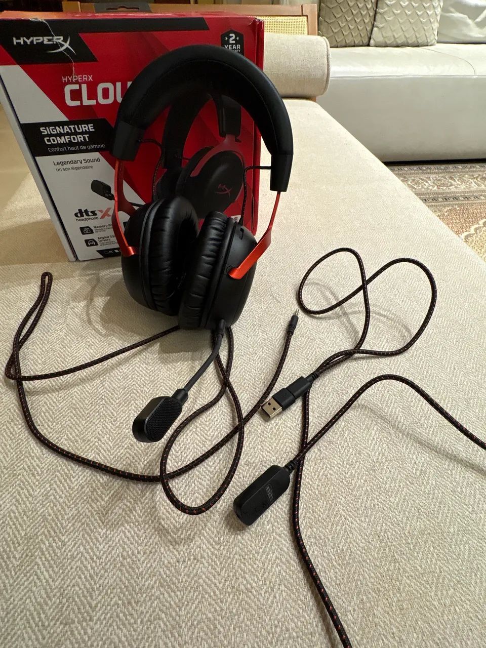     HyperX Cloud III - Excelente Estado - Foto 3