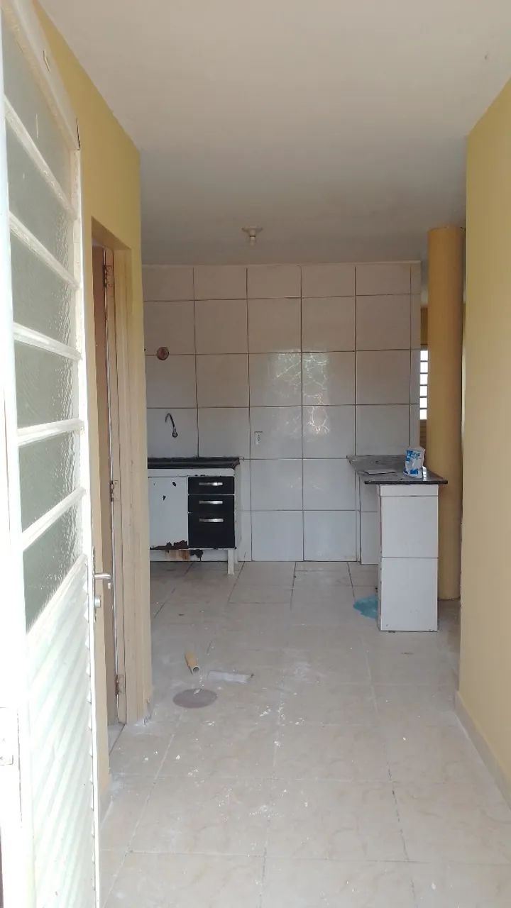 apartamento 3 quartos, suíte, varanda, área de serviço e garagem, planaltina df