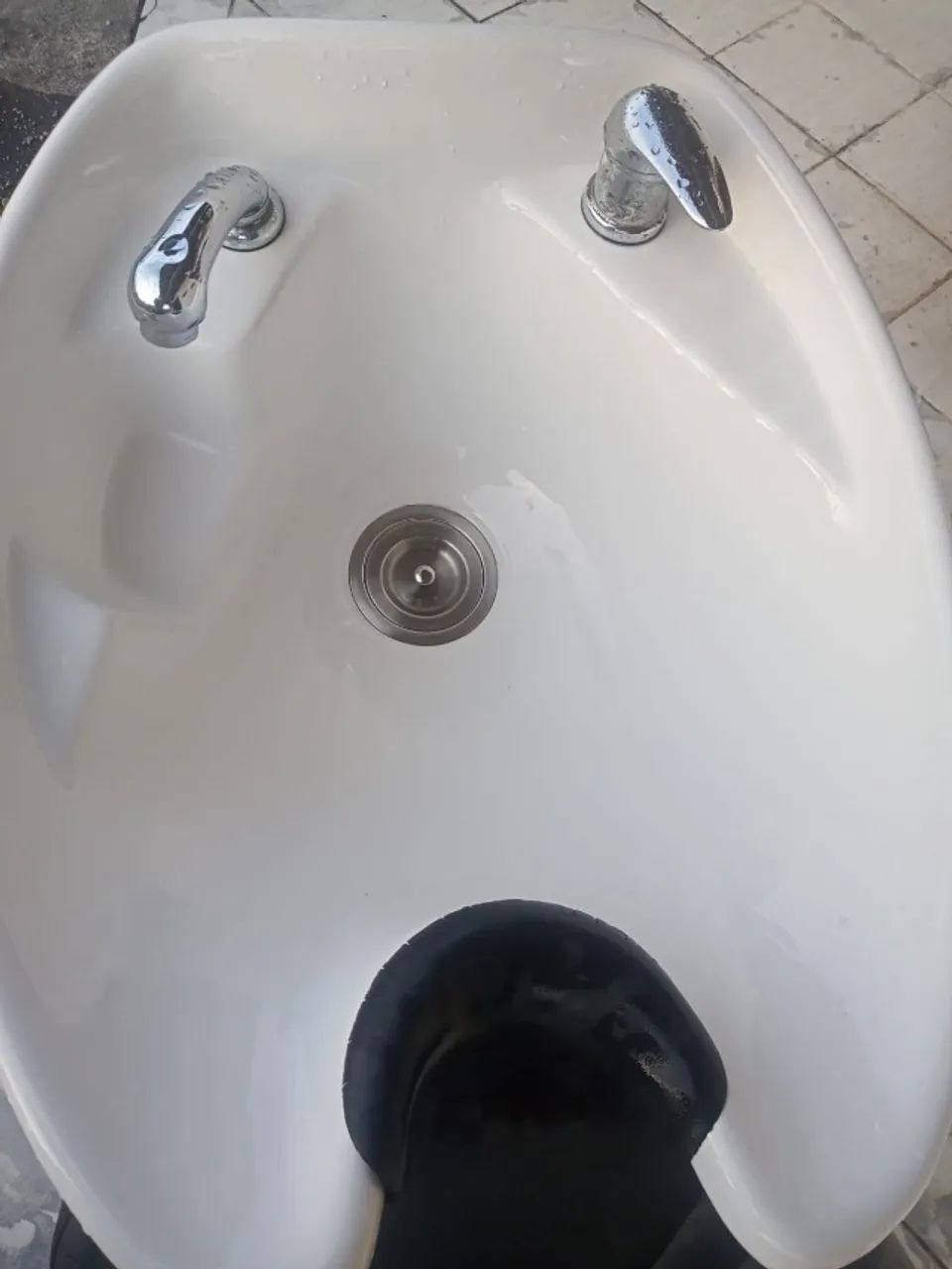 Lavatório de salão Dompel cuba em porcelana - Foto 2