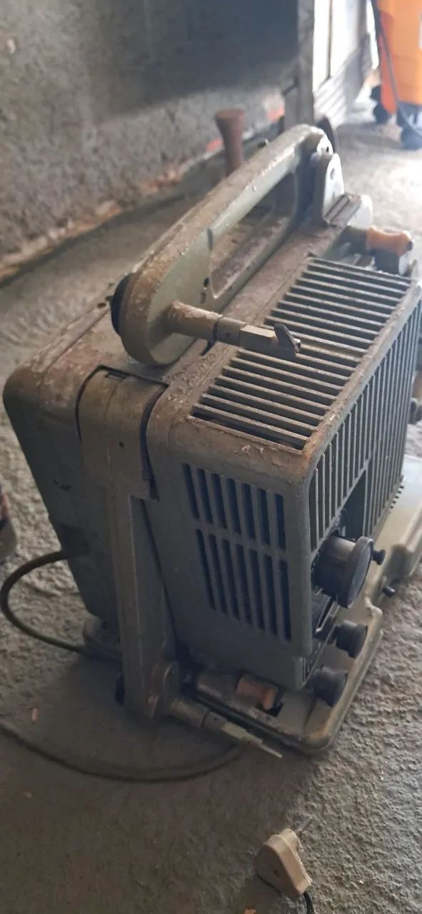 Projetor antigo de filmes - Foto 4