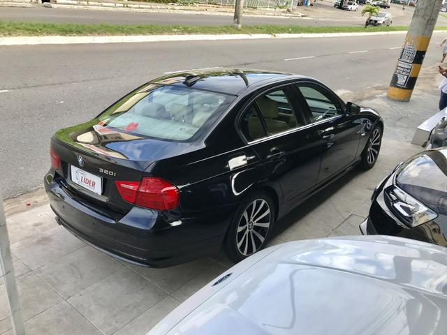Bmw 320i - Foto 4