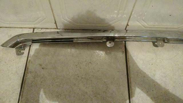 Friso cromado capo Subaru Forester 2014 2015 2016 - Foto 2