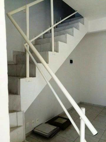 Casas duplex com dois dormitorio em bosque residencal