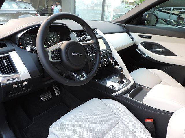 JAGUAR E-PACE 2018/2019 2.0 16V P250 FLEX R-DYNAMIC S AWD AUTOMÁTICO - Foto 10
