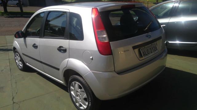 Fiesta 1.0 hatch, 4 portas, 2003, - Foto 2
