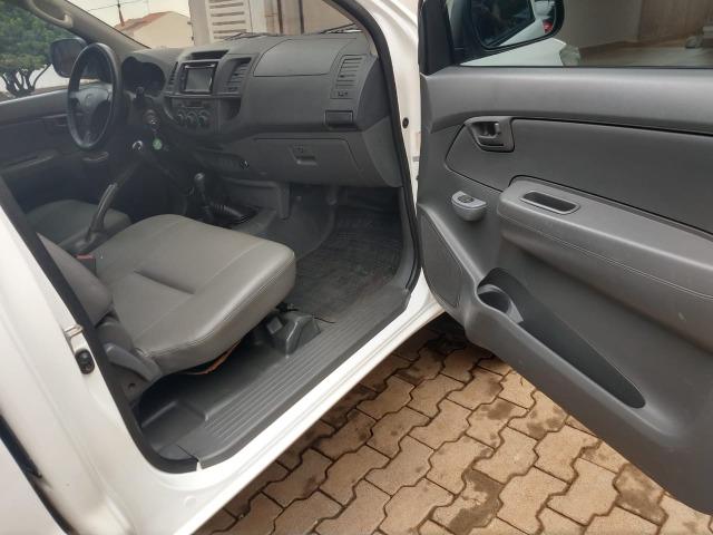 Hilux 2013 cs 4x4 - Foto 3