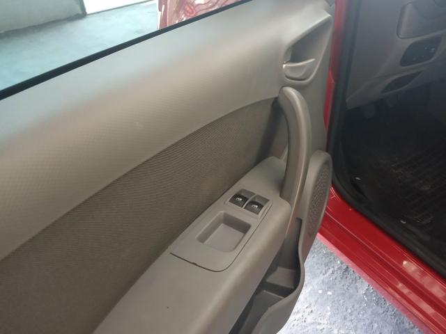 Fiat novo Palio Attractive 2016 - Foto 12