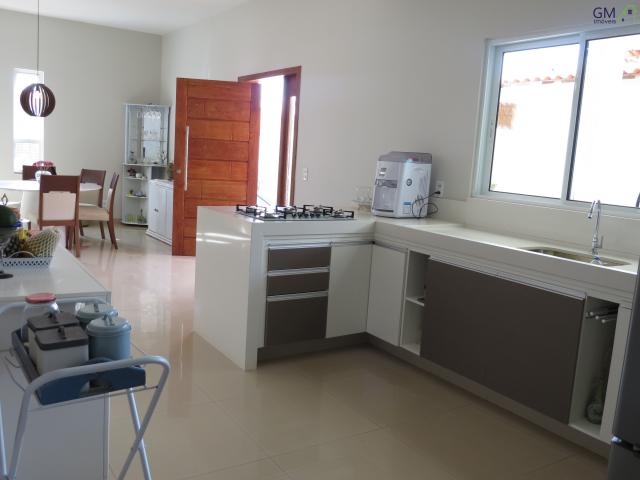 Oportunidade!! casa com 3 quartos / excelente localização / churrasqueira / toda no porcel - Foto 10