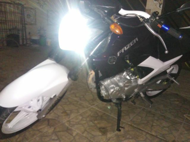 Vendo uma moto feize top de linha toda legalizada so no ppnto de transferi - Foto 4