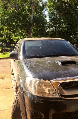 Hilux 4x4 - Foto 2