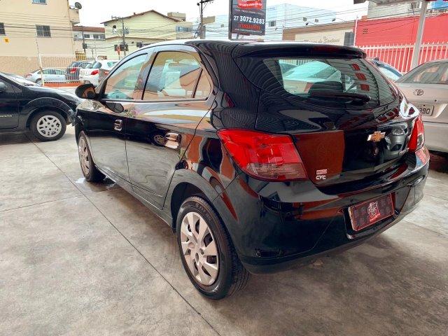 Gm - Chevrolet Onix LT 1.4 automatico 2014 - Foto 5