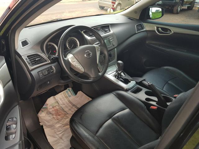 Vendo nissan sentra - Foto 2