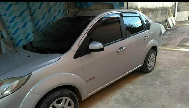 Ford fiesta 1.0 8v 2012 "leiam a descrição" - Foto 3
