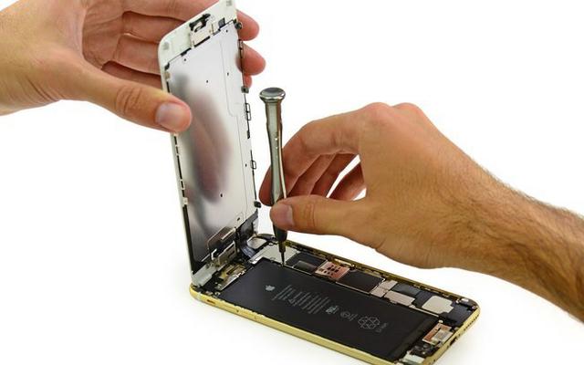Assistência técnica especializada em iPhone seu iPhone molhou quebrou travou consertamos