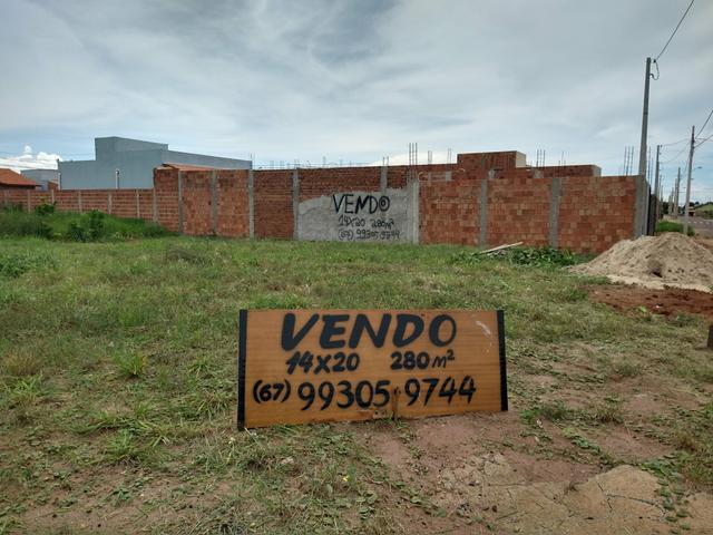 Terreno 14x20 de esquina no Nova Califórnia, próximo ao shopping! - Foto 6