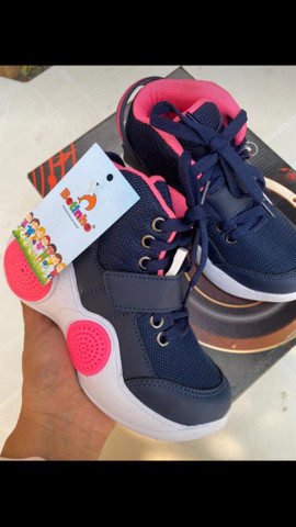 tenis infantil com bluetooth