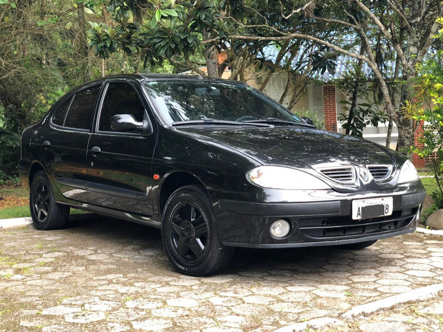 Megane RXE 2.0 8V 2000 - Foto 2