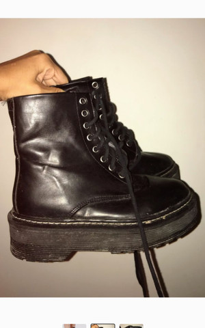 coturno dr martens inspired