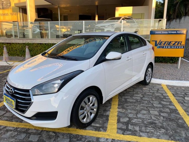HYUNDAI HB20S 1.6 COMFORT PLUS 16V FLEX 4P AUTOMÁTICO