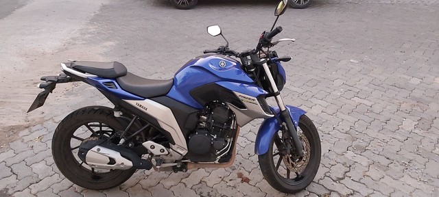YAMAHA FAZER 250