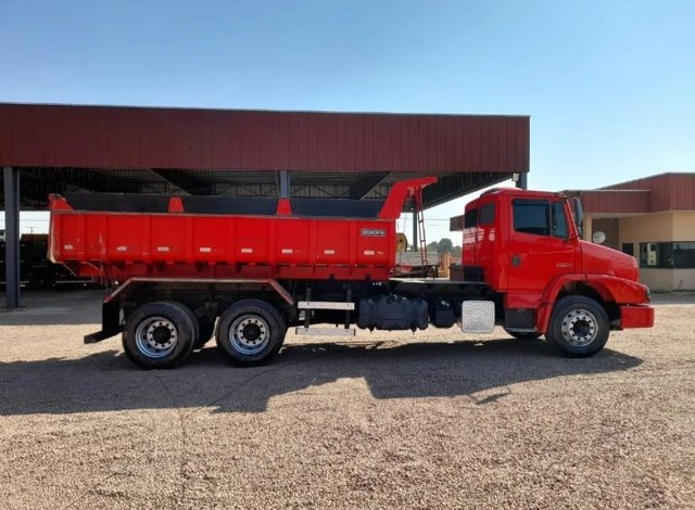 : MERCEDEZ BENZ L2324 AVISTA R$200.000.00