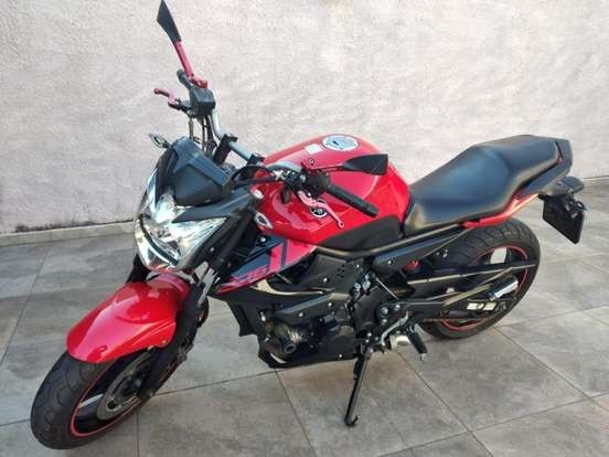 YAMAHA XJ6 N / 2011