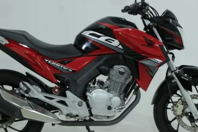 HONDA CB TWISTER