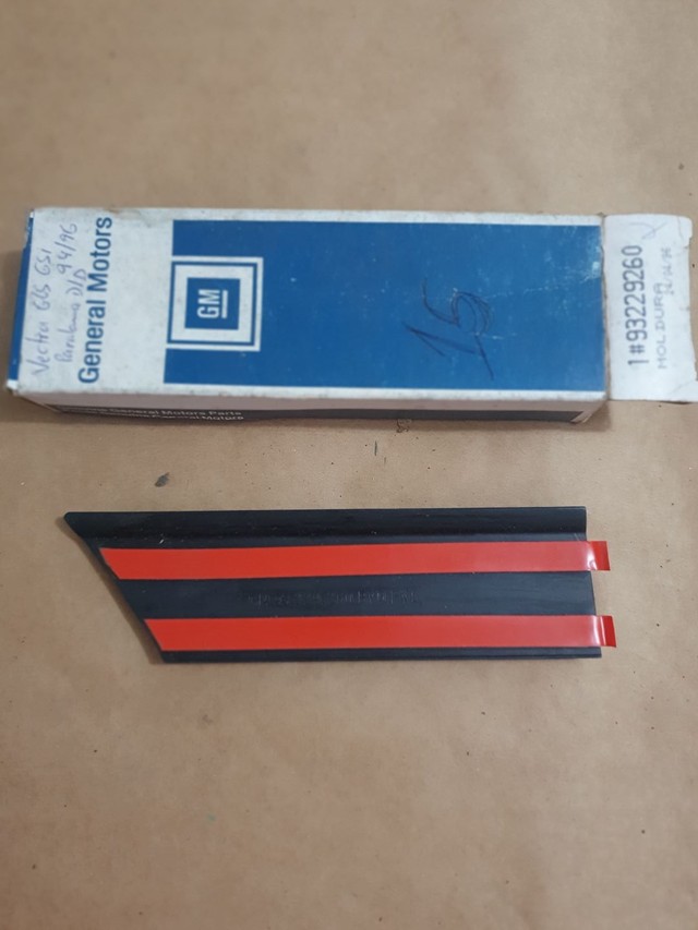 Vectra 94 a 96 friso paralama novo original - Foto 3