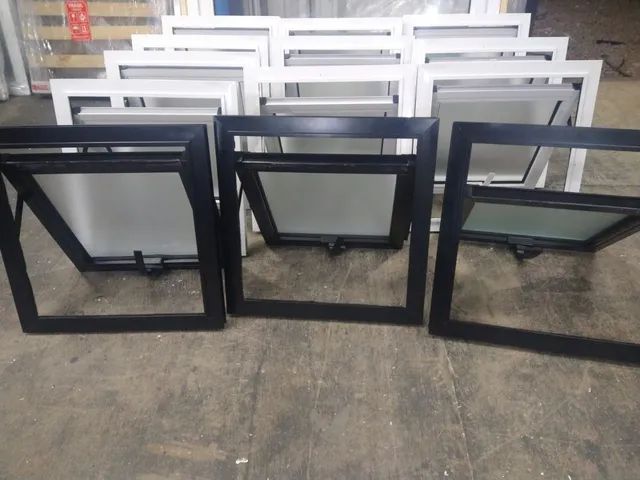 Janela de banheiro maxim ar, esquadria alumínio linha suprema, sob medida  - Foto 6