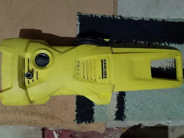 Lavadora de alta pressão." Leiam a descrição  "